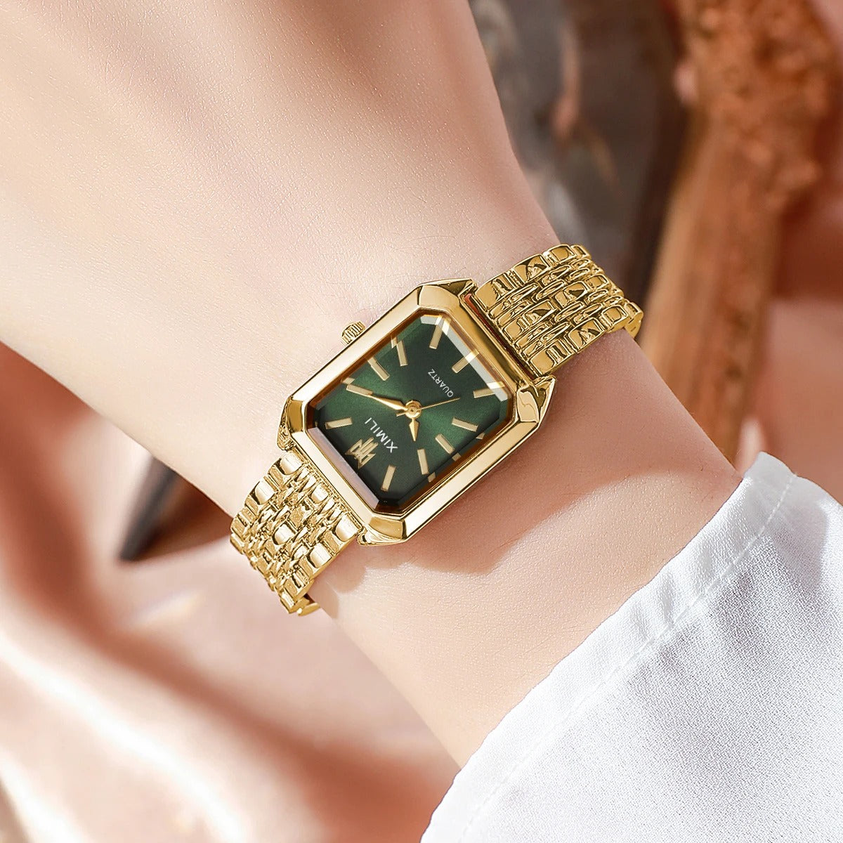 Women’s Rectangular Quartz Watch – Rexyle Lunea Edition